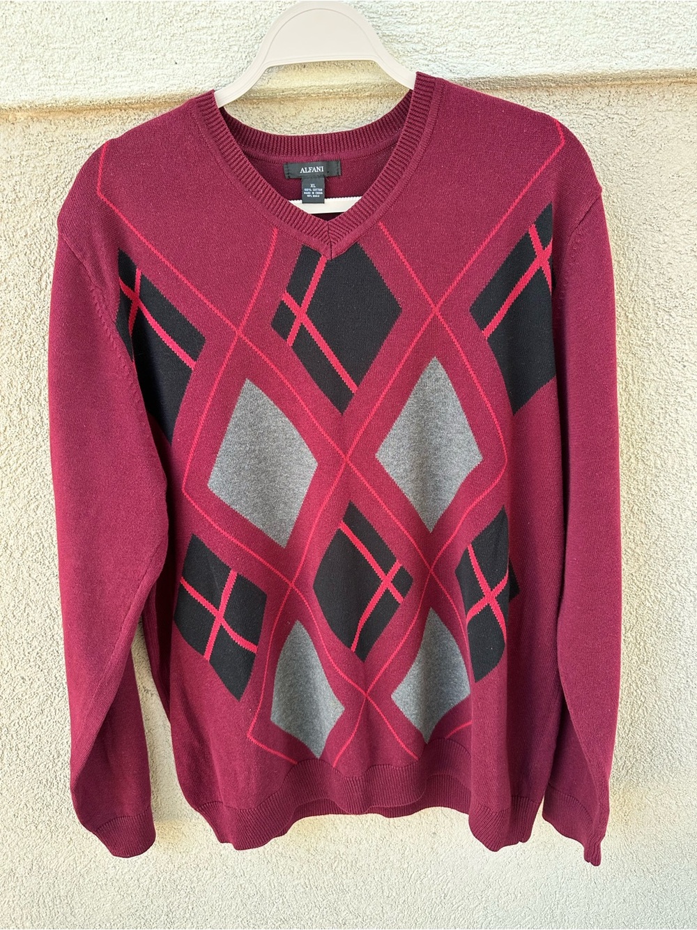 Alfani Men's Burgundy Argyle V-Neck Sweater